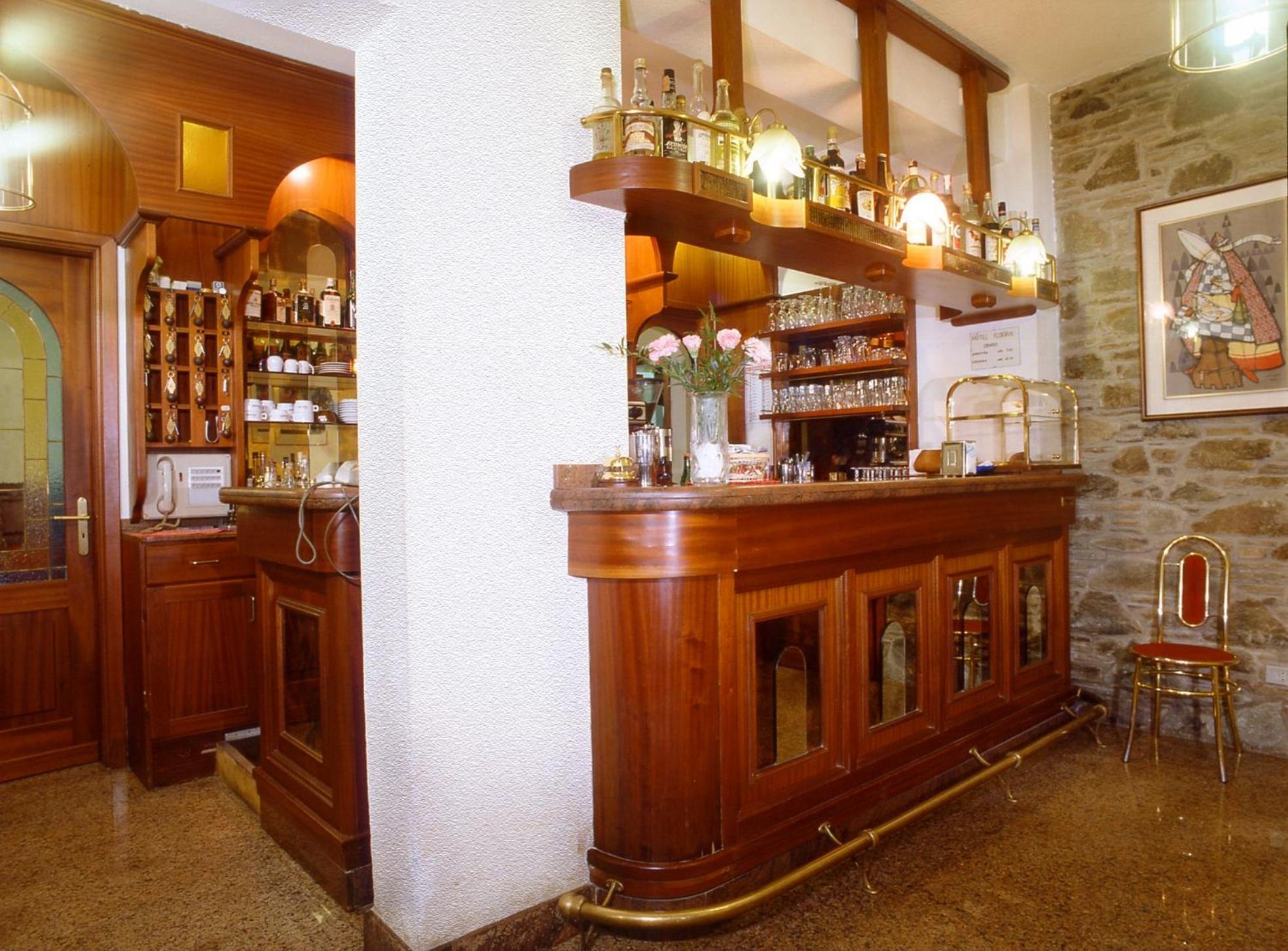 Florian Hotel *