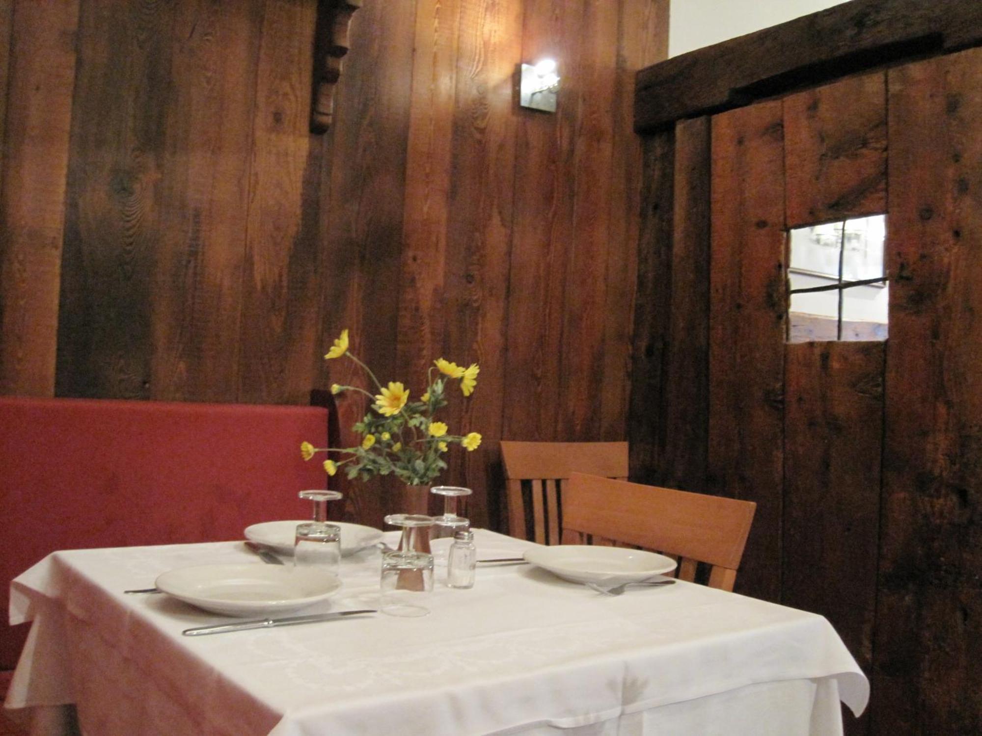 Florian Hotel Nus